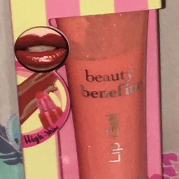 Lip Gloss & Cake heavy cream & scented hair mist. - Picture 2 of 6